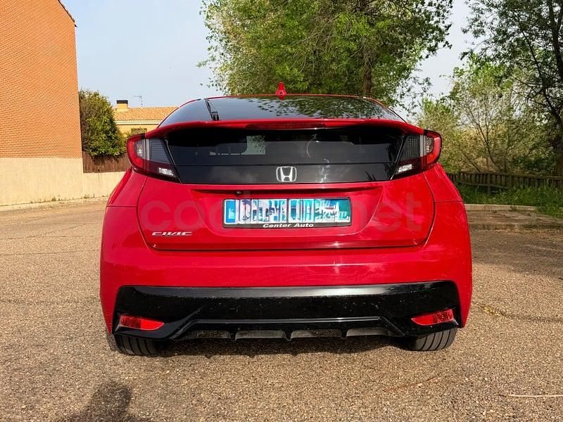 Usado Honda Civic Sport 120 CV (88 kW) 2017 Rojo Berlina