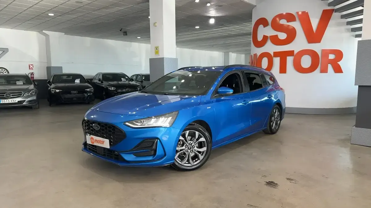 Usado Ford Focus ST-Line 125 CV (91 kW) 2024 Azul Utilitario