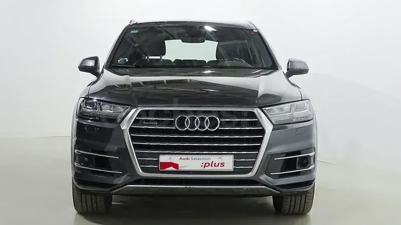 Usado Audi Q7 Sport 286 CV (210 kW) 2019 Gris SUV