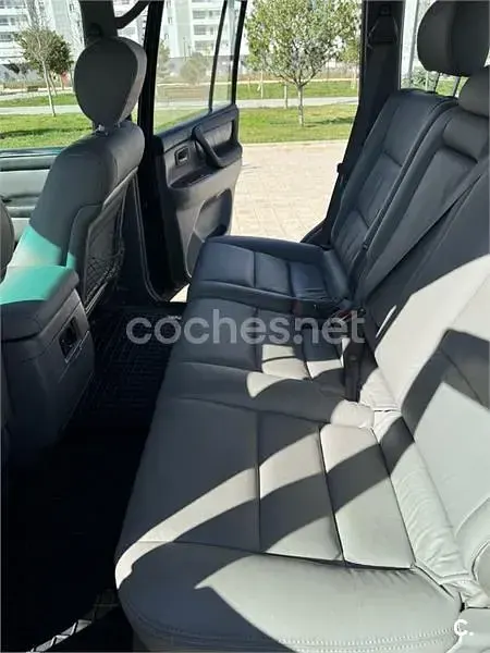 Usado Toyota Land Cruiser 235 CV (172 kW) 2003 Negro SUV