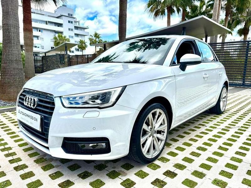 Usado Audi A1 Sportback Attraction 125 CV (91 kW) 2017 Blanco Utilitario