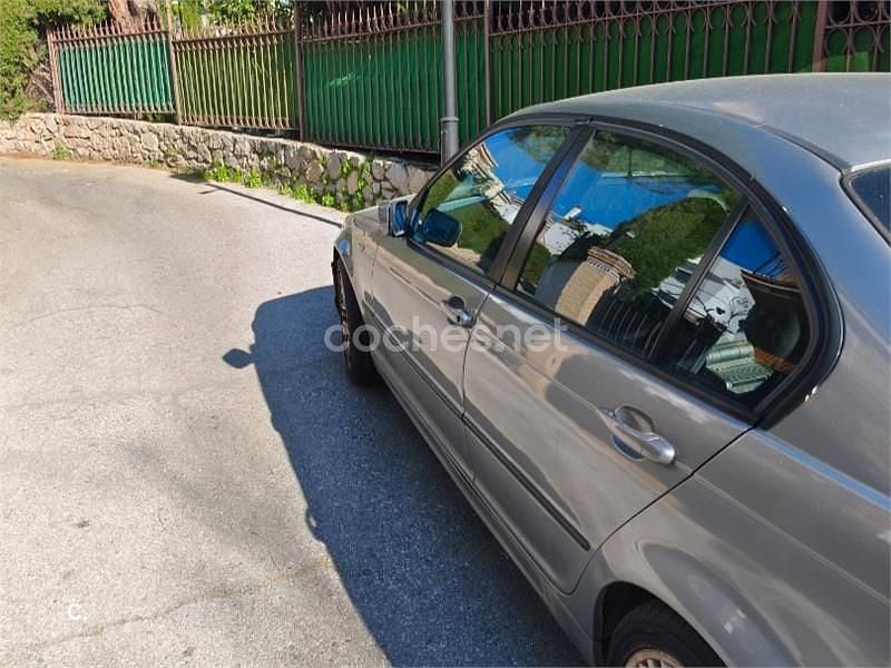 Usado BMW 320 150 CV (110 kW) 2004 Gris / plata Berlina
