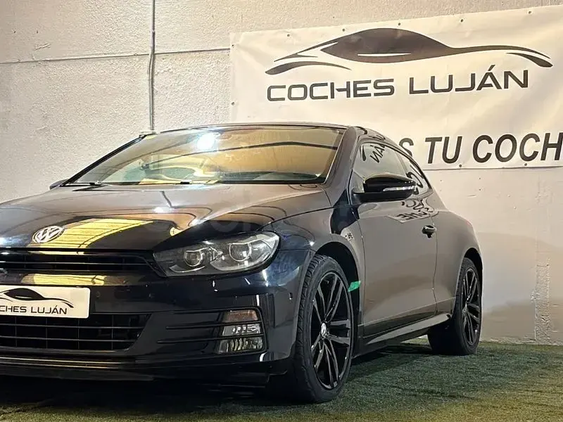 Usado VW Scirocco R-line 184 CV (135 kW) 2015 Negro Coupe