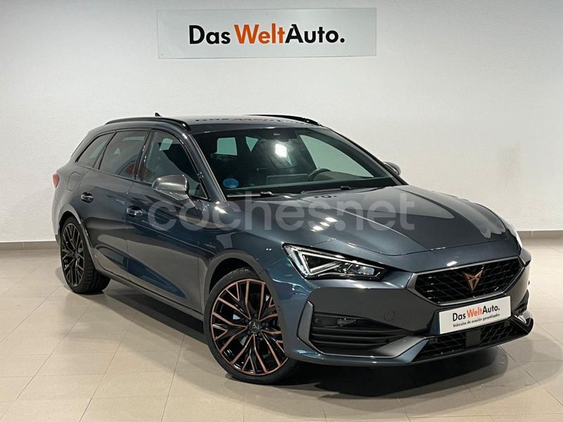Gris / plata Usado 2024 Cupra Leon VZ Familiar | 30.990 € (Precio justo) - Imagen 1/4