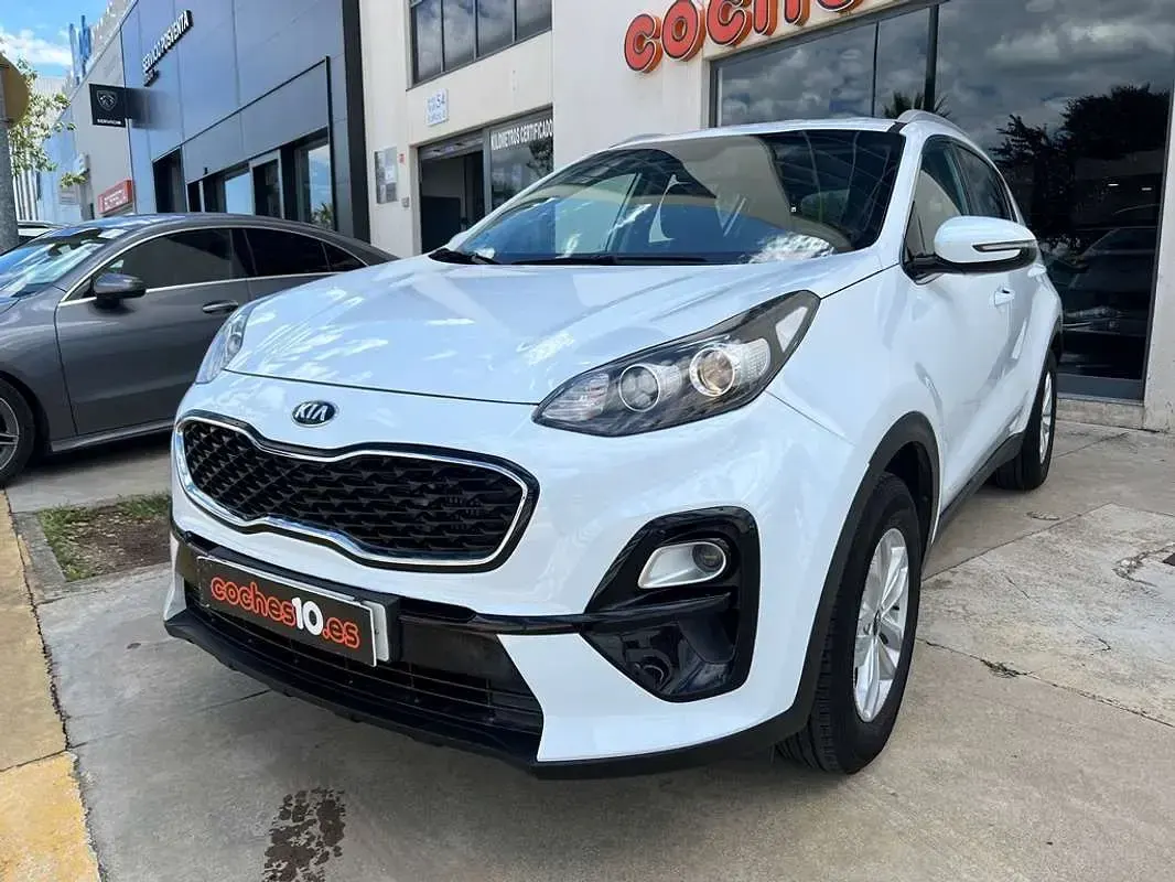 Usado Kia Sportage 116 CV (85 kW) 2020 Blanco SUV