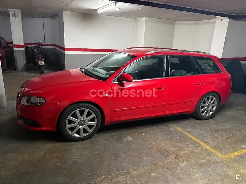 Usado Audi A4 140 CV (102 kW) 2007 Rojo Familiar