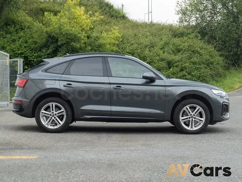 Usado Audi Q5 Sportback 204 CV (150 kW) 2022 Gris / plata SUV