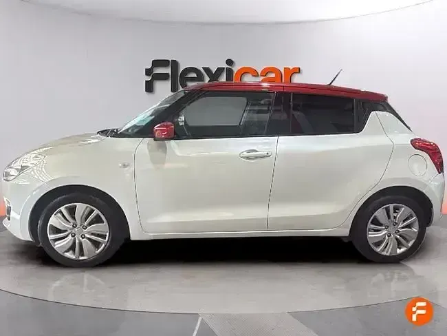 Usado Suzuki Swift 90 CV (66 kW) 2018 Blanco Utilitario