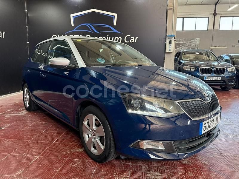 Azul Usado 2016 Skoda Fabia Ambition Utilitario | 7999 € (Precio justo) - Imagen 1/4