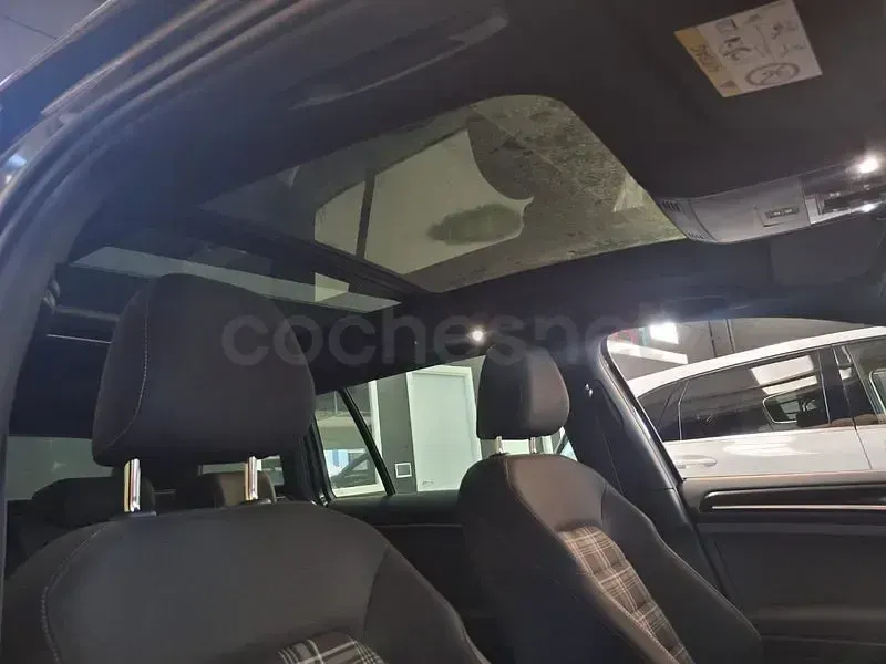 Usado VW Golf VII GTD 184 CV (135 kW) 2016 Gris / plata Familiar