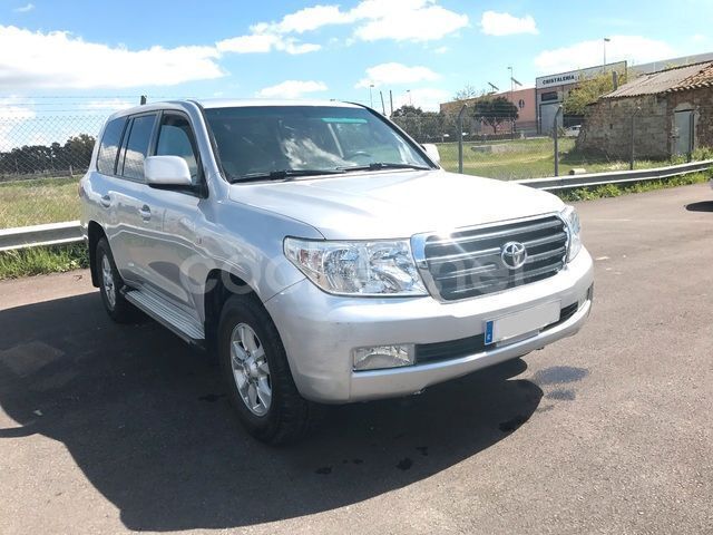 Usado Toyota Land Cruiser 286 CV (210 kW) 2008 Gris / plata SUV