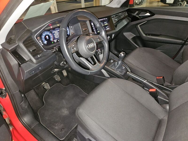 Usado Audi A1 Advanced Plus 95 CV (69 kW) 2020 Rojo Utilitario