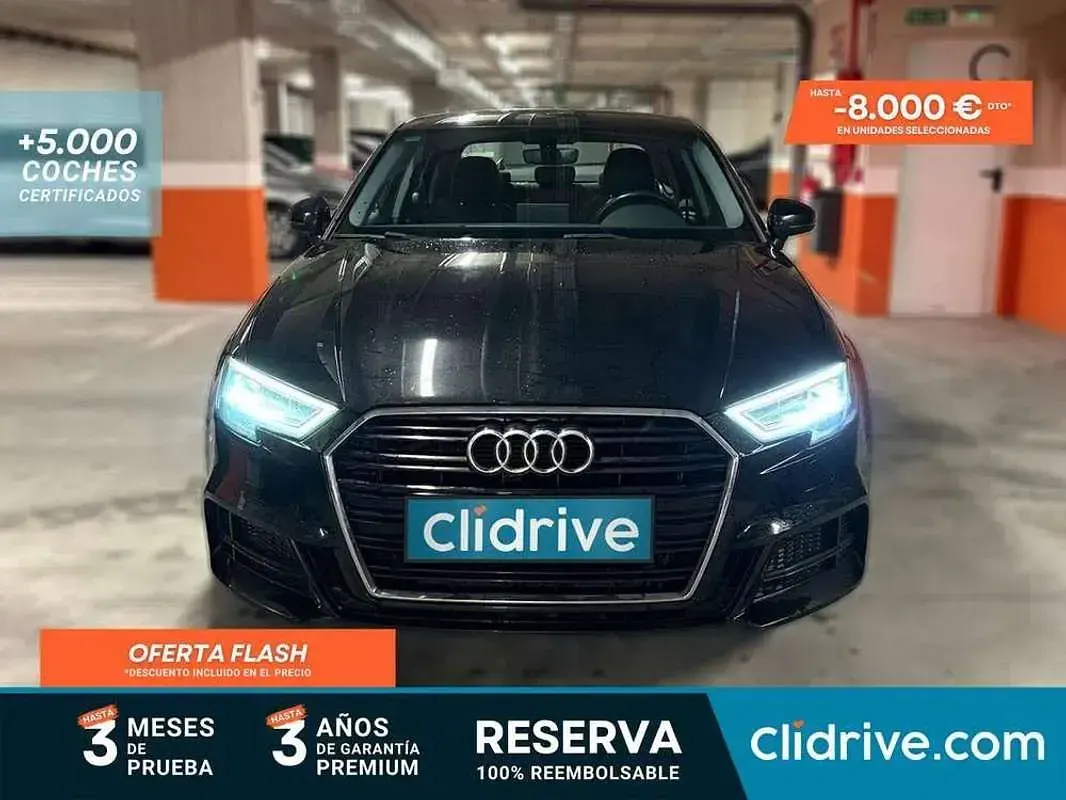Begagnad Audi A3 S-Line 190 HK (139 kW) 2019 Svart Sedan