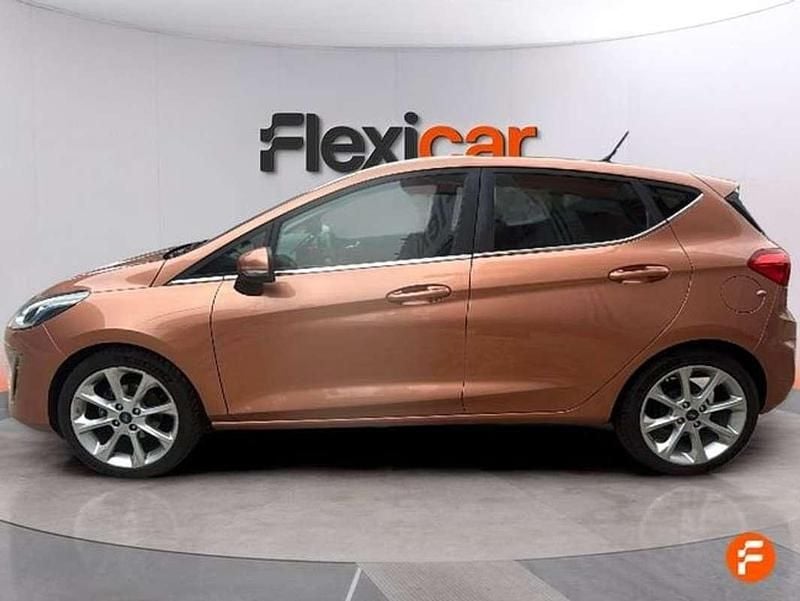 Usado Ford Fiesta Vignale 101 CV (74 kW) 2017 Blanco Utilitario