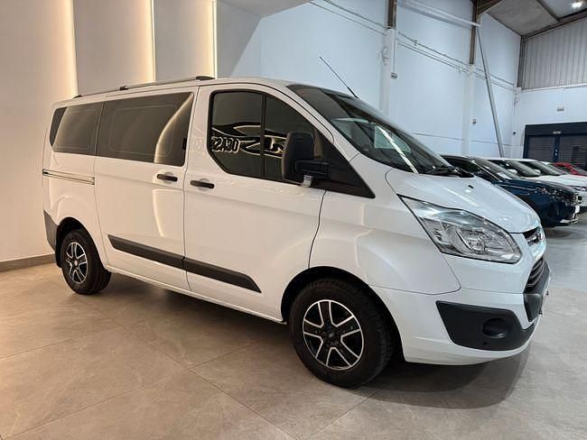 Usado Ford Transit Custom Ambiente 105 CV (77 kW) 2019 Blanco Monovolumen