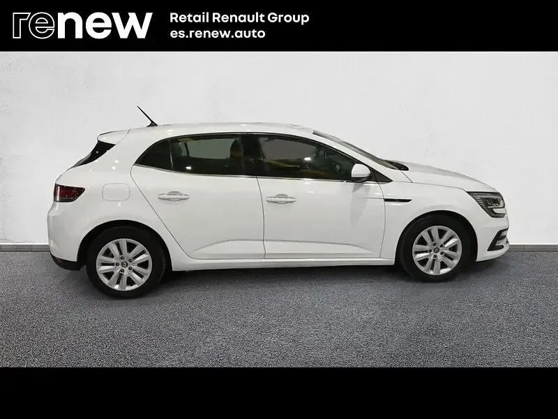 Usado Renault Mégane II Intens 115 CV (84 kW) 2021 Blanco Berlina