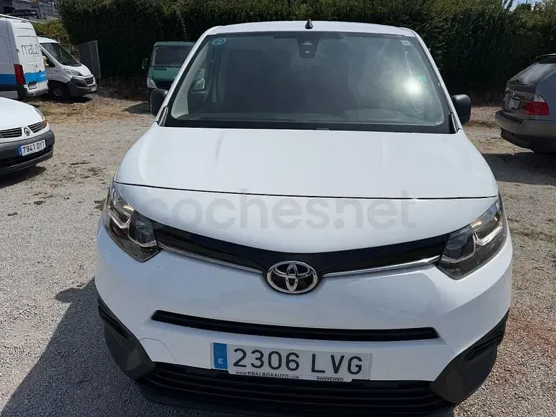 Usado Toyota Proace Verso Active 131 CV (96 kW) 2021 Blanco Familiar