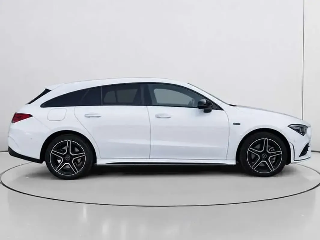 Usado Mercedes CLA250e 218 CV (160 kW) 2020 Blanco Berlina
