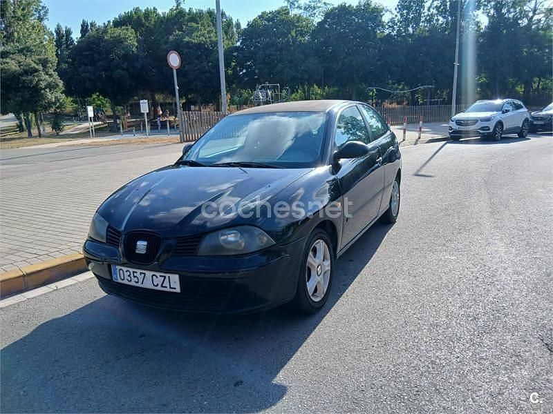 Negro Usado 2004 Seat Ibiza Stella Berlina | 2050 € (Super precio) - Imagen 1/3