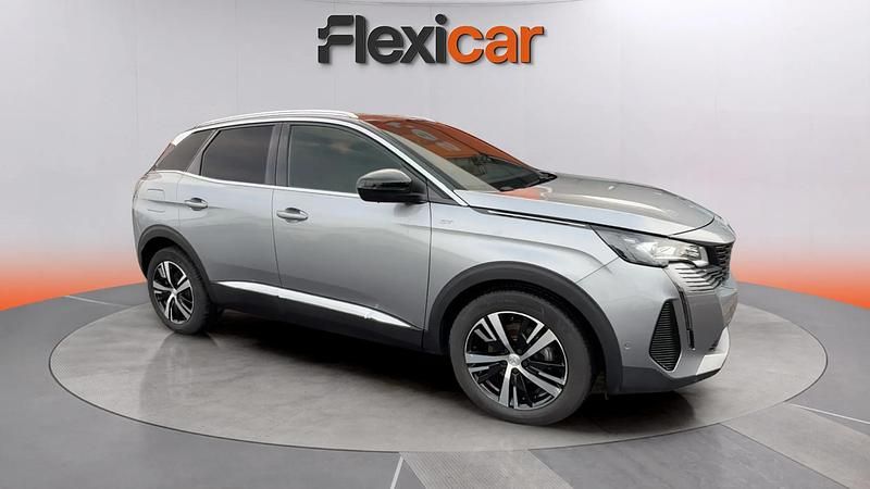 Usado Peugeot 3008 GT 131 CV (96 kW) 2021 Gris SUV