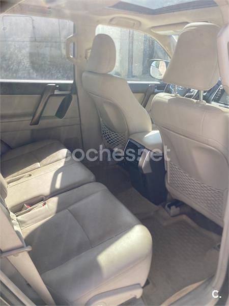 Usado Toyota Land Cruiser Limited 177 CV (130 kW) 2018 Granate SUV