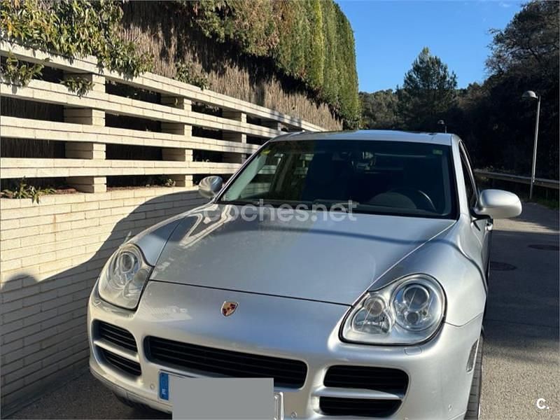 Usado Porsche Cayenne 250 CV (183 kW) 2006 Gris / plata SUV