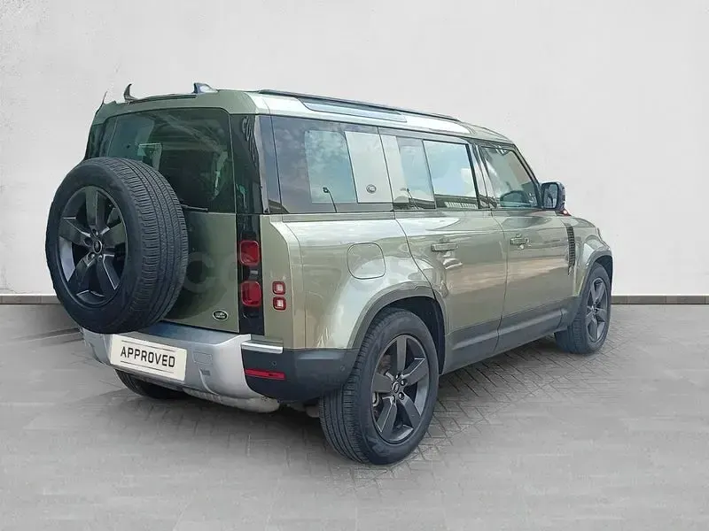 Usado Land Rover Defender SE 249 CV (183 kW) 2023 Verde SUV