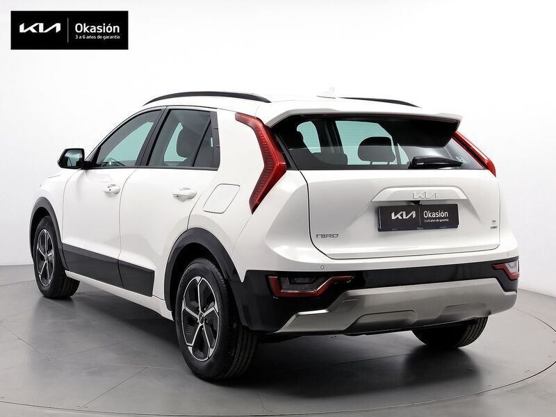 Usado Kia Niro 129 CV (94 kW) 2025 Blanco SUV