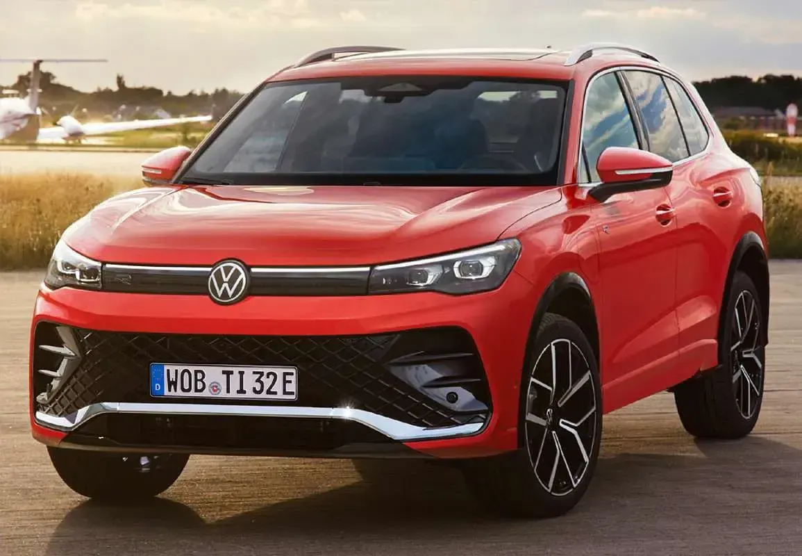 Usado VW Tiguan Life 150 CV (110 kW) 2022 Blanco SUV