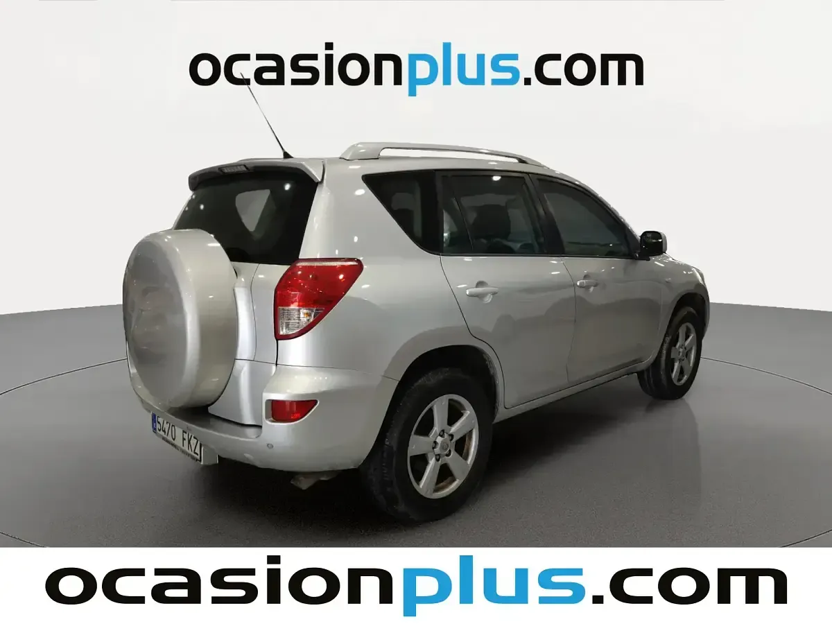 Usado Toyota RAV4 Sol 152 CV (111 kW) 2007 Gris SUV