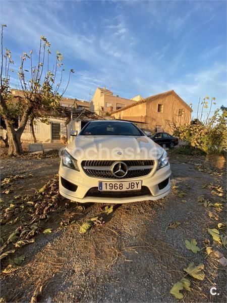 Blanco Usado 2015 Mercedes CLA200 AMG line Berlina | 19.000 € (Precio justo) - Imagen 1/2