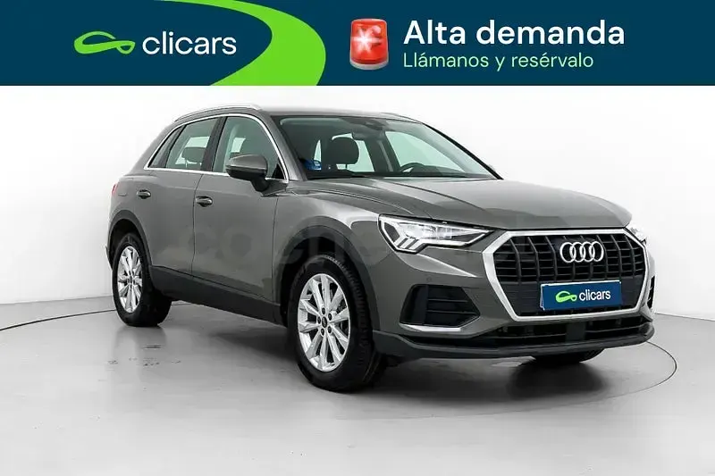 Usado Audi Q3 Advanced 245 CV (180 kW) 2022 Gris / plata SUV