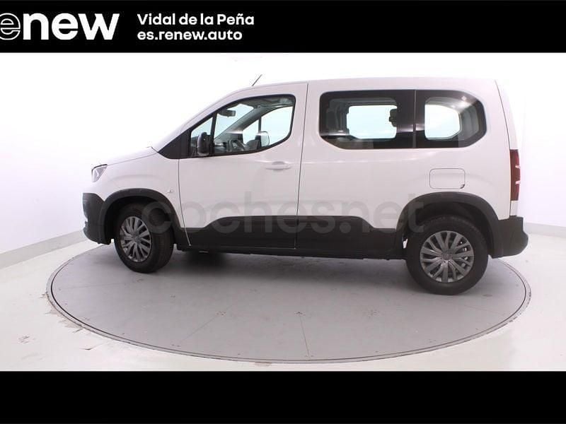 Usado Peugeot Rifter Active 100 CV (73 kW) 2023 Blanco Monovolumen