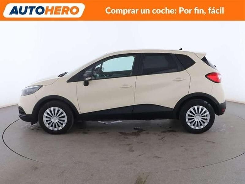 Usado Renault Captur Life 90 CV (66 kW) 2015 Beige SUV