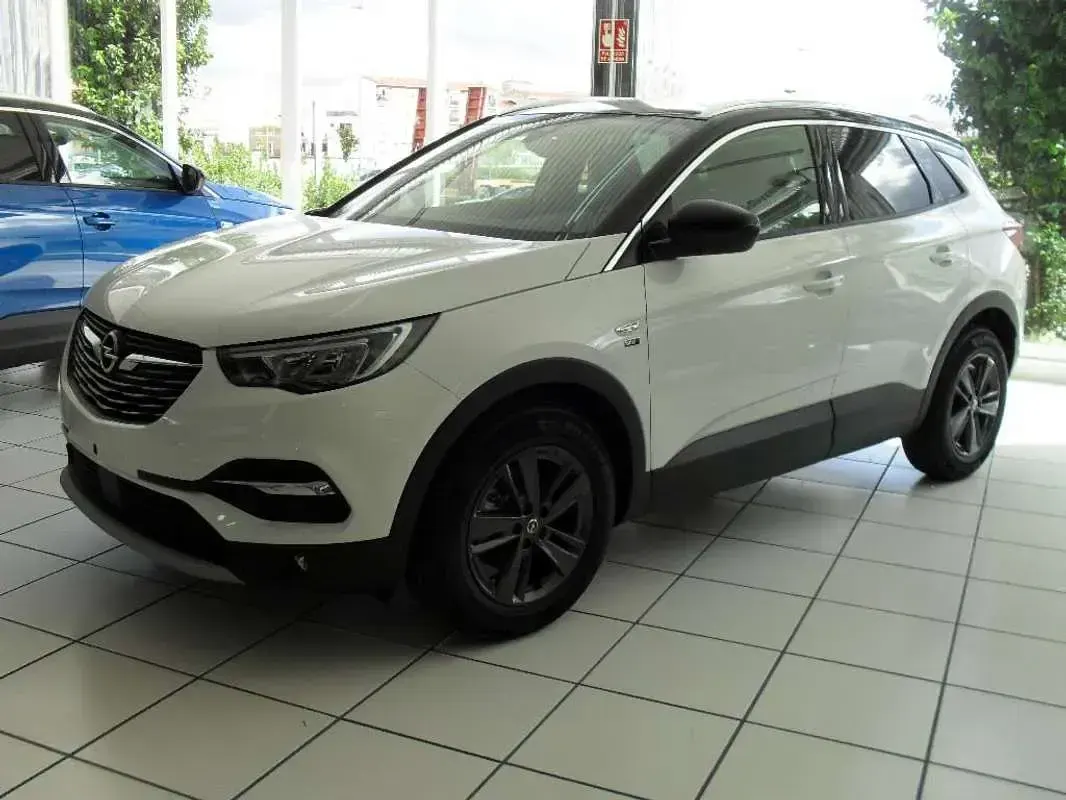 Usado Opel Grandland X S 131 CV (96 kW) 2020 Blanco SUV