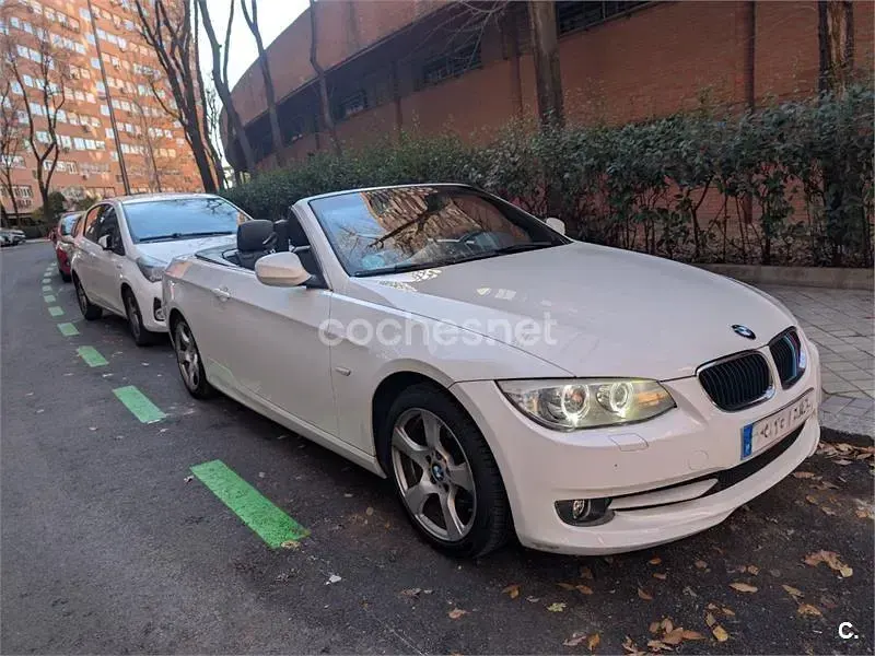 Usado BMW 320 Cabriolet 170 CV (125 kW) 2012 Blanco Descapotable