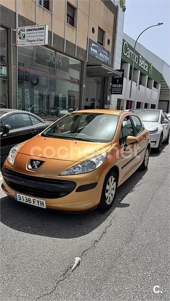 Usado Peugeot 207 75 CV (55 kW) 2007 Naranja Berlina
