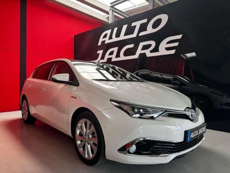 Blanco Usado 2017 Toyota Auris Touring Sports Familiar | 16.490 € (Precio justo) - Imagen 1/4