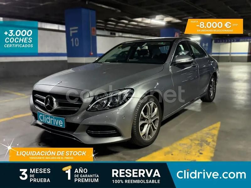 Usado Mercedes C180 Avantgarde 120 CV (88 kW) 2015 Gris / plata Berlina