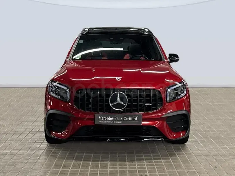 Usado Mercedes GLB35 AMG 306 CV (225 kW) 2024 Rojo SUV