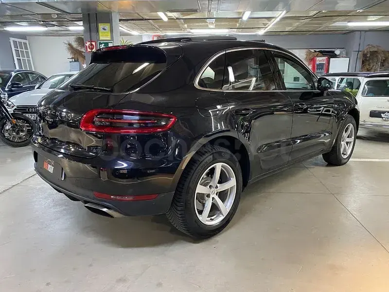 Usado Porsche Macan 245 CV (180 kW) 2018 Negro SUV