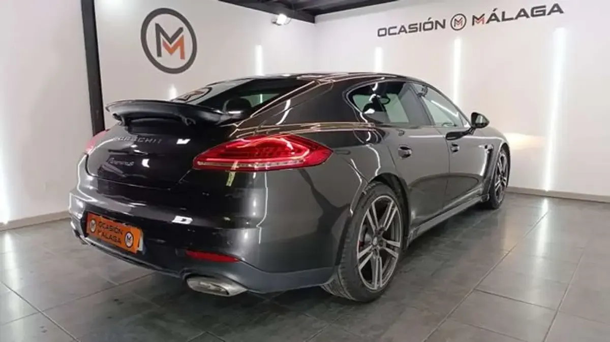 Usado Porsche Panamera 250 CV (183 kW) 2014 Gris Utilitario