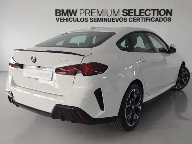 Używany BMW 120 Shadowline 163 KM (119 kW) 2025 Hatchback