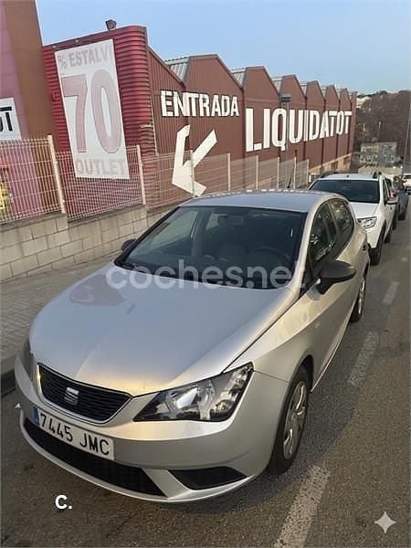 Usado Seat Ibiza Style 90 CV (66 kW) 2016 Gris / plata Berlina