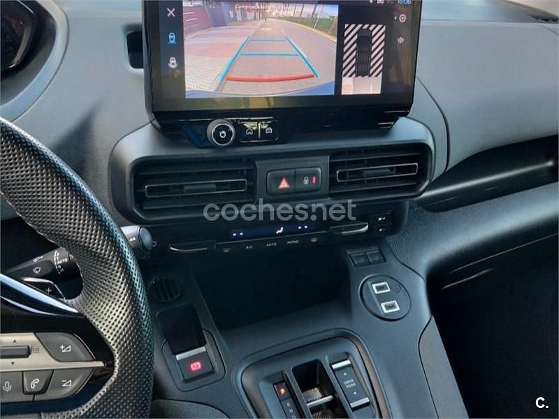 Usado Peugeot Rifter GT 130 CV (95 kW) 2024 Gris / plata Monovolumen