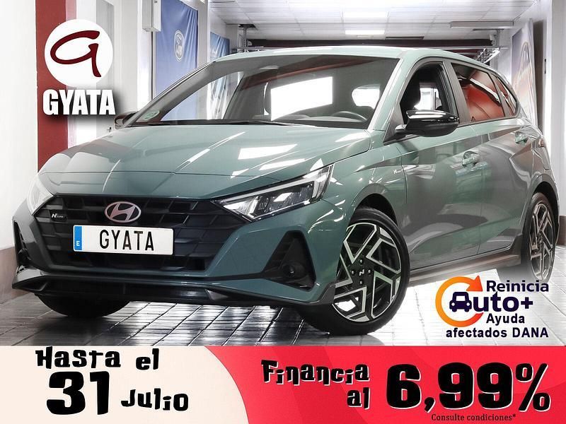 Verde Usado 2025 Hyundai i20 N Line Berlina | 17.990 € (Buen precio) - Imagen 1/4
