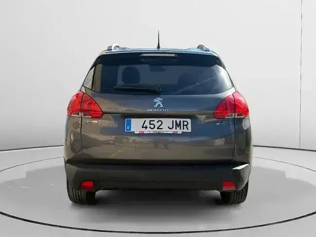 Usado Peugeot 2008 Active 82 CV (60 kW) 2016 Gris SUV