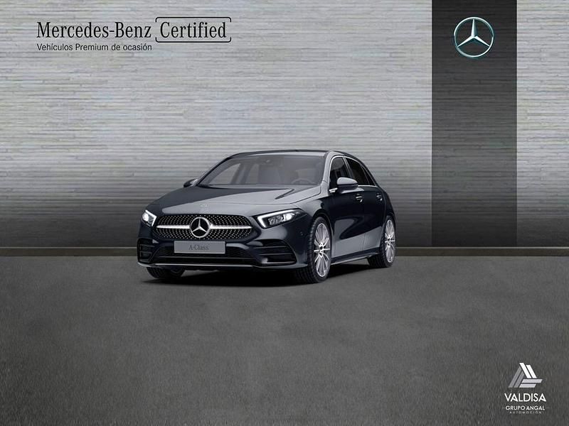 Negro Usado 2020 Mercedes A200 AMG line Berlina | 27.900 € (Un poco caro) - Imagen 1/4