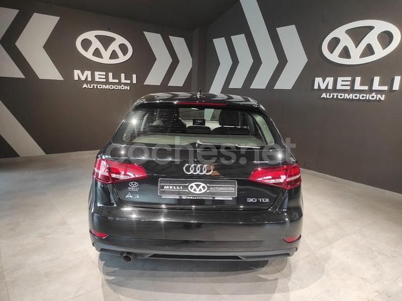Używany Audi A3 116 KM (85 kW) 2019 Czarny Sedan/Limuzyna