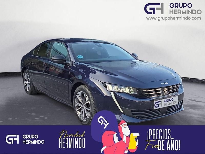 Usado Peugeot 508 Allure 130 CV (95 kW) 2022 Azul Berlina